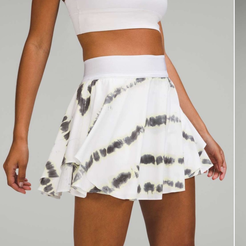 Lululemon Court Rival High Rise Skirt